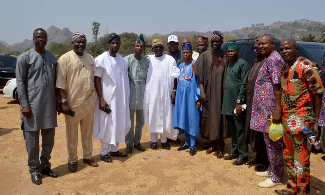 PHOTOS: HON AKINYELE BURIES MOTHER IN-LAW