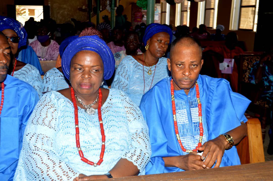 PHOTOS: HON AKINYELE BURIES MOTHER IN-LAW