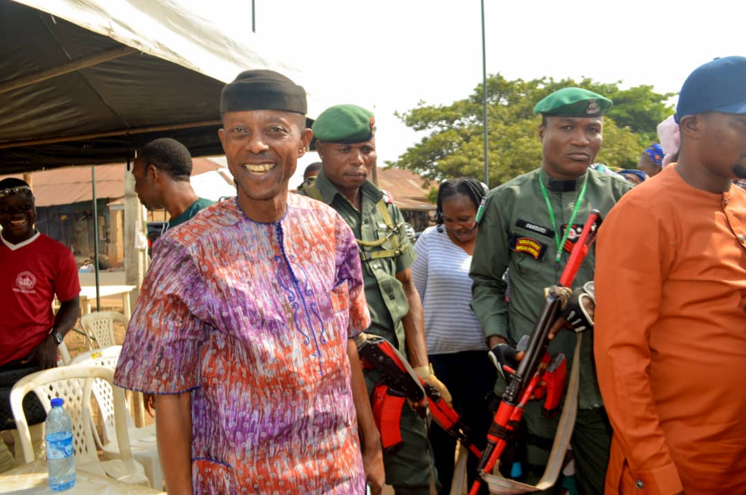 PHOTOS: HON. AKINGBASO EMPOWERS IFEDORE CONSTITUENTS