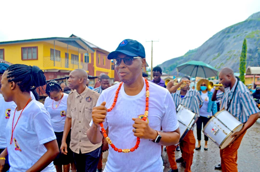 PHOTO NEWS: MARCUS OLOWONIYI BURIES MOTHER IN IDANRE