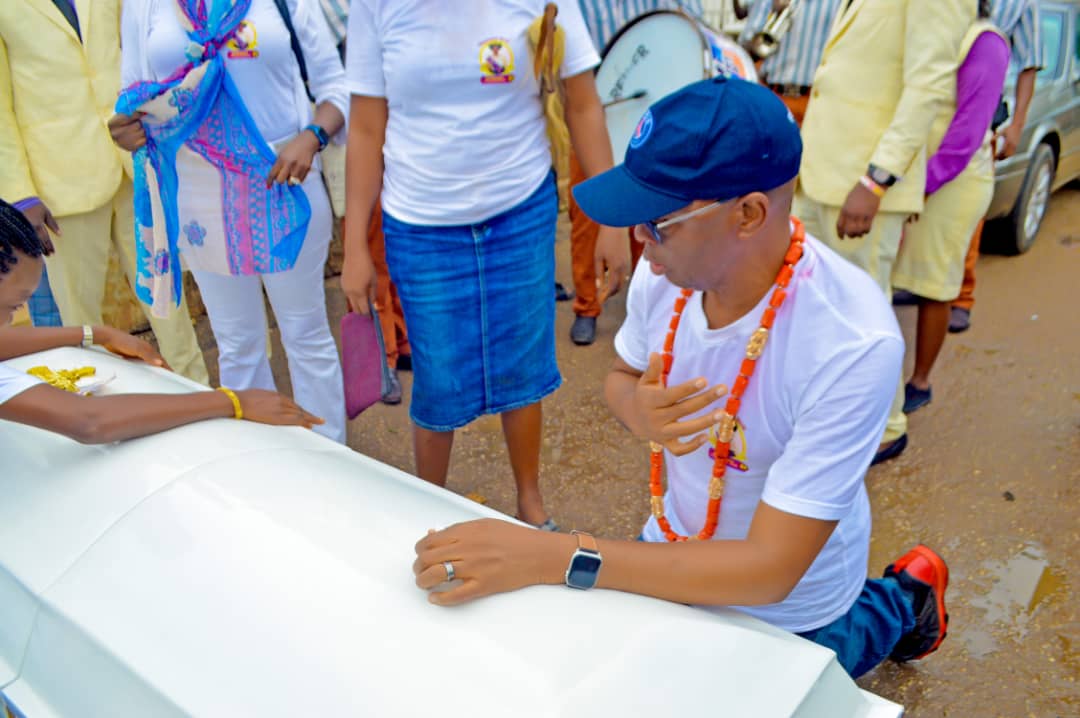 PHOTO NEWS: MARCUS OLOWONIYI BURIES MOTHER IN IDANRE