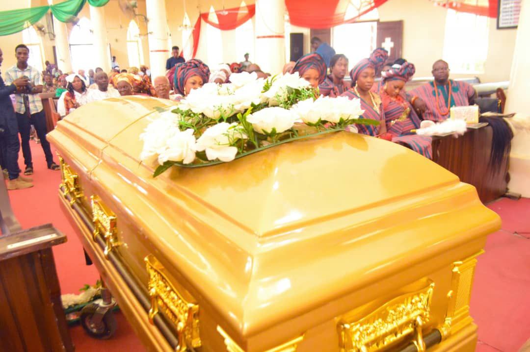 PHOTO NEWS: LATE CHIEF MRS ESTHER OLASEGE ADEFEMIWA DEPARTS FOR ETERNITY