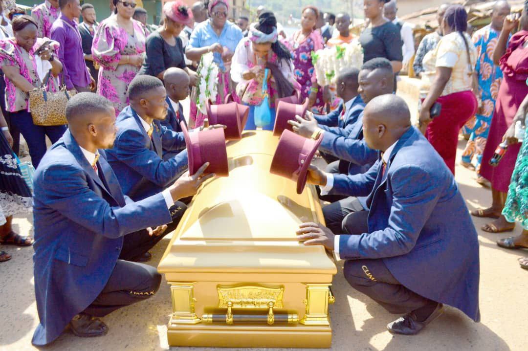 PHOTO NEWS: LATE CHIEF MRS ESTHER OLASEGE ADEFEMIWA DEPARTS FOR ETERNITY