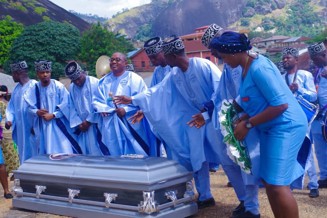 PHOTO NEWS: MADAM BERNICE EYEOLA AKINMOLADUN FINALLY LAID TO REST