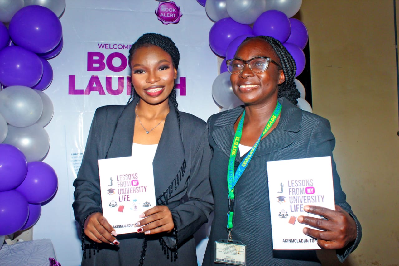 PHOTO NEWS:OLUWATOFUNMI AKINMOLADUN LAUNCHES BOOK, BECOMES FIRST UNDERGRADUATE AUTHOR IN ELIZADE UNIVERSITY HISTORY