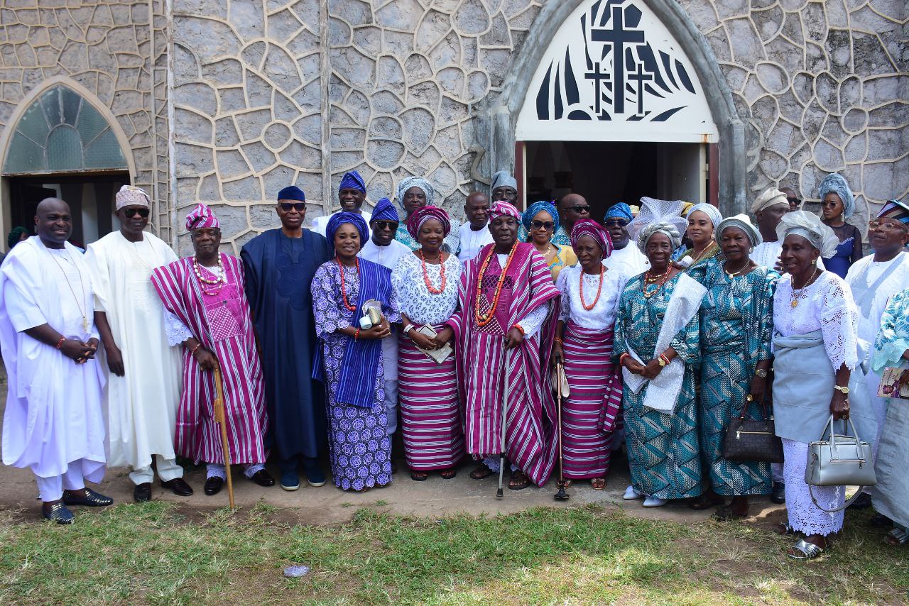 PHOTO NEWS: HON. BANJI AKINKUOWO CELEBRATES 80th BIRTHDAY IN GRAND STYLE
