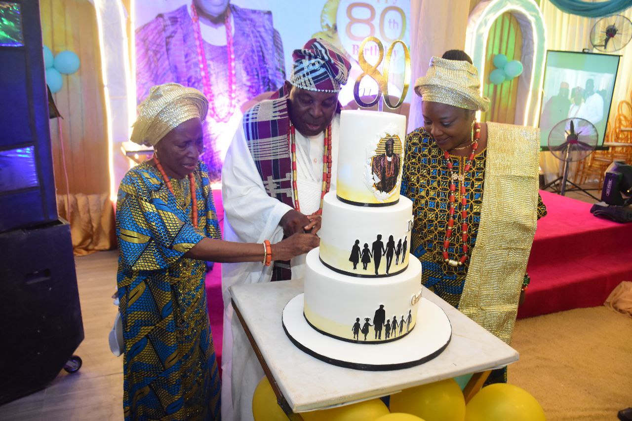 PHOTO NEWS: HON. BANJI AKINKUOWO CELEBRATES 80th BIRTHDAY IN GRAND STYLE