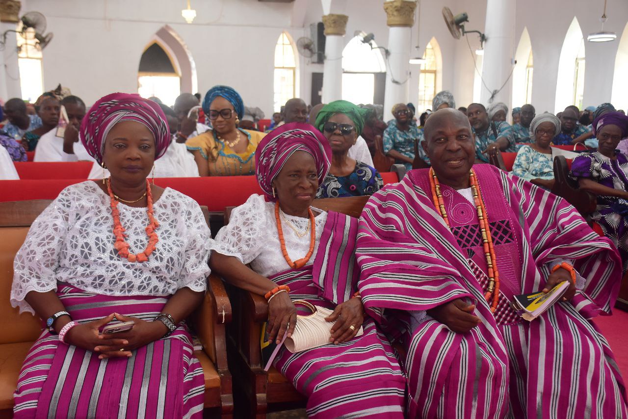 PHOTO NEWS: HON. BANJI AKINKUOWO CELEBRATES 80th BIRTHDAY IN GRAND STYLE